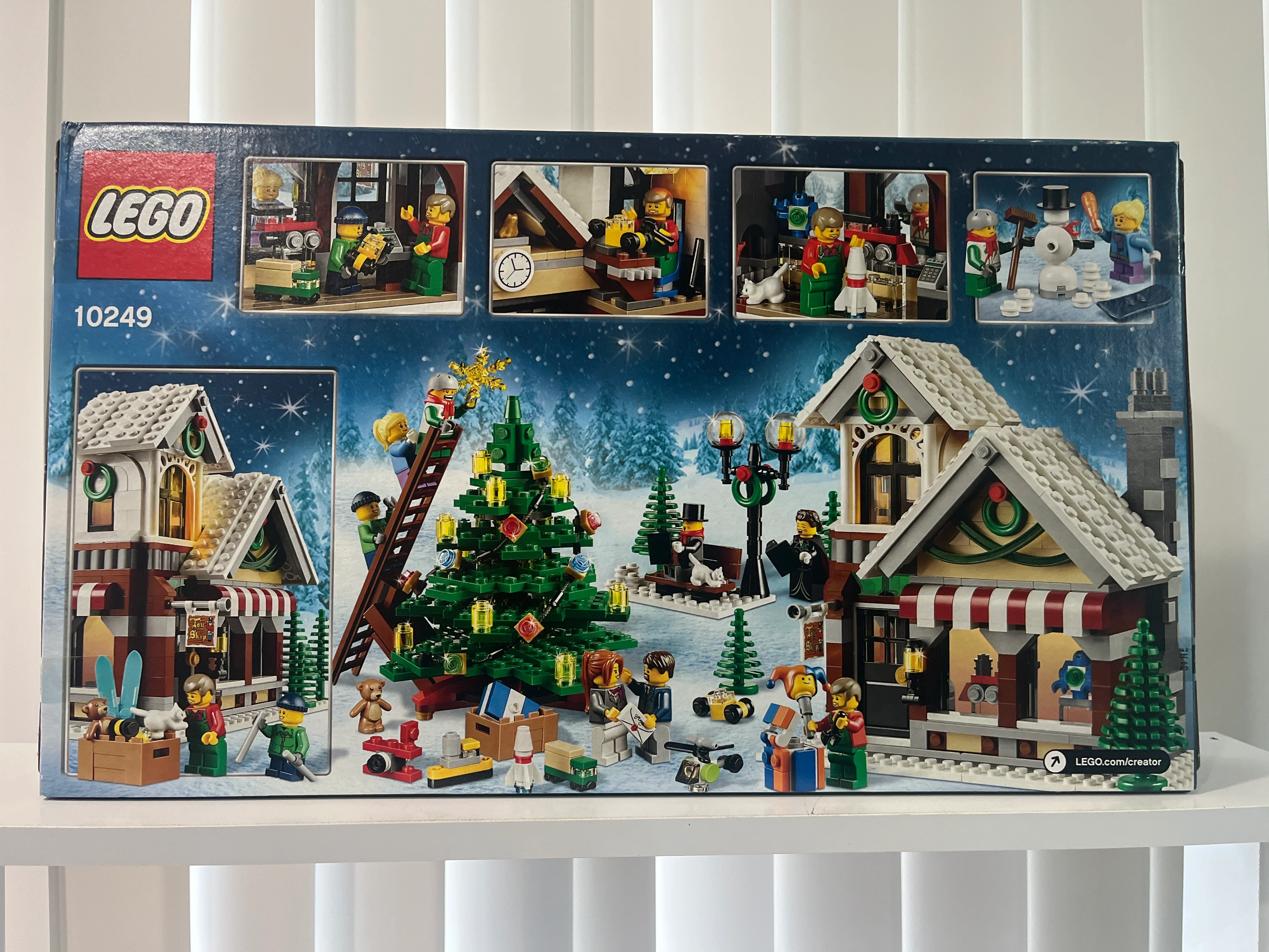 10249 Winter Toy Shop - Image 2
