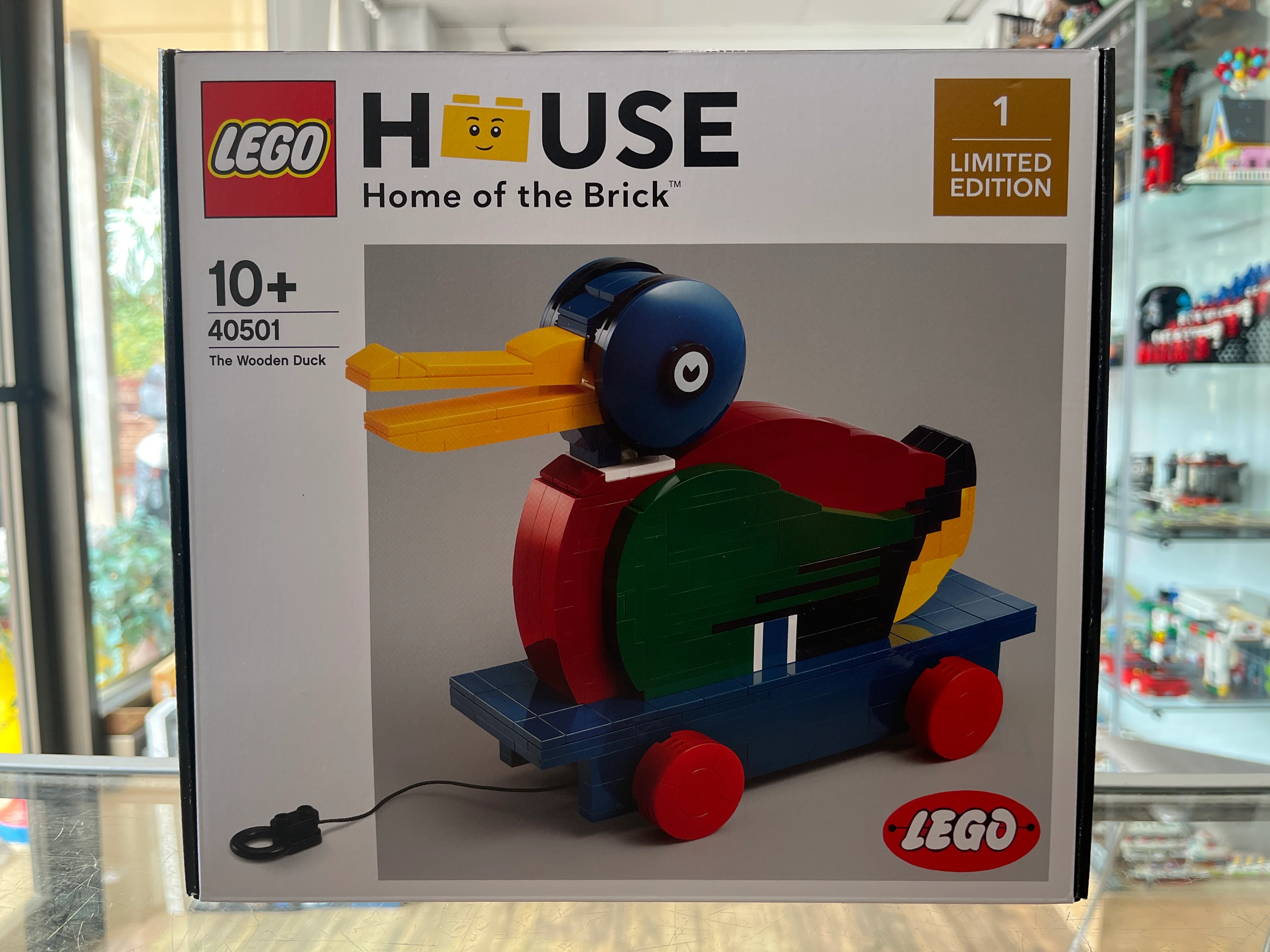 40501 LEGO House: The Wooden Duck