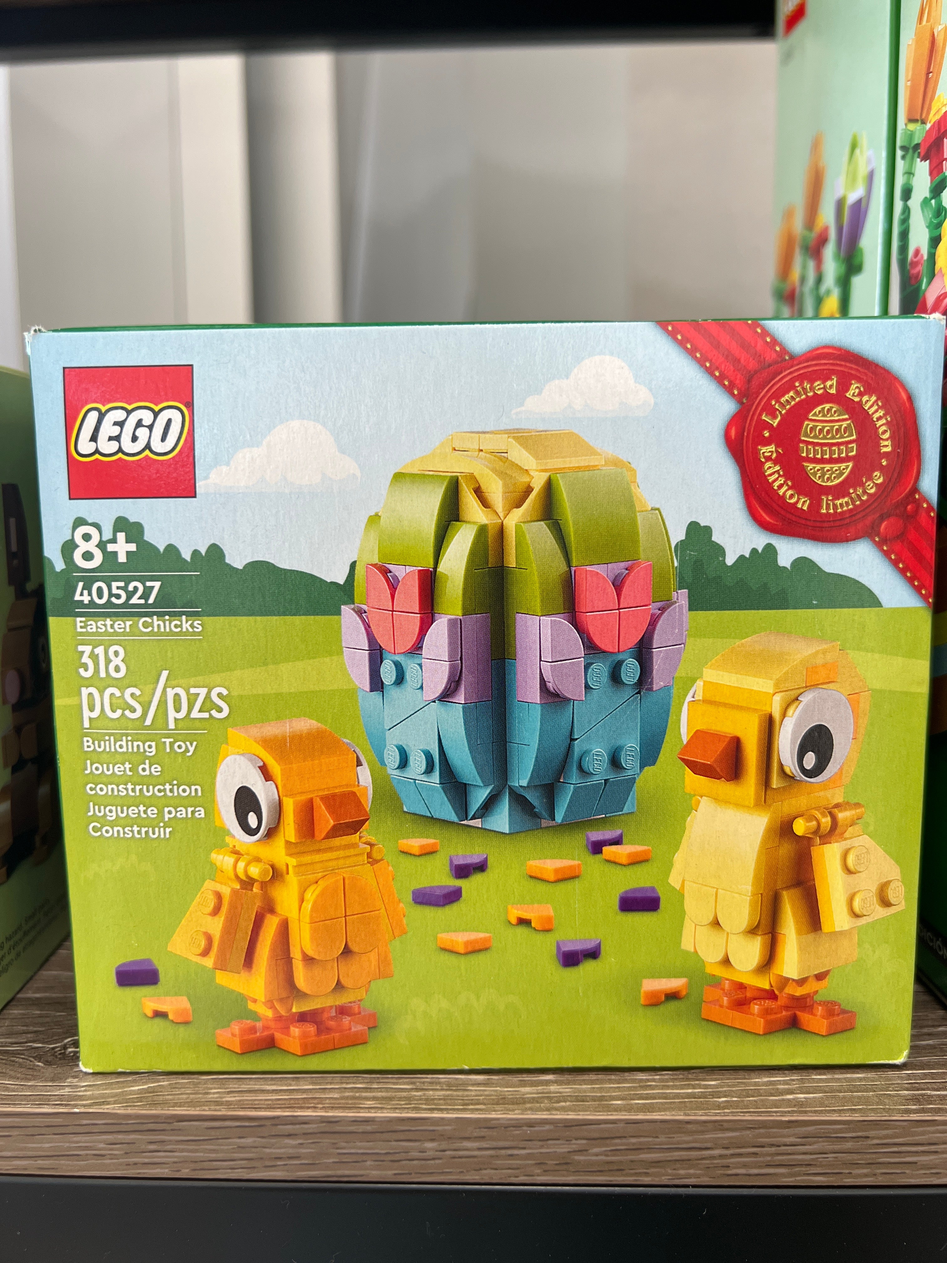 40527 Easter Chicks