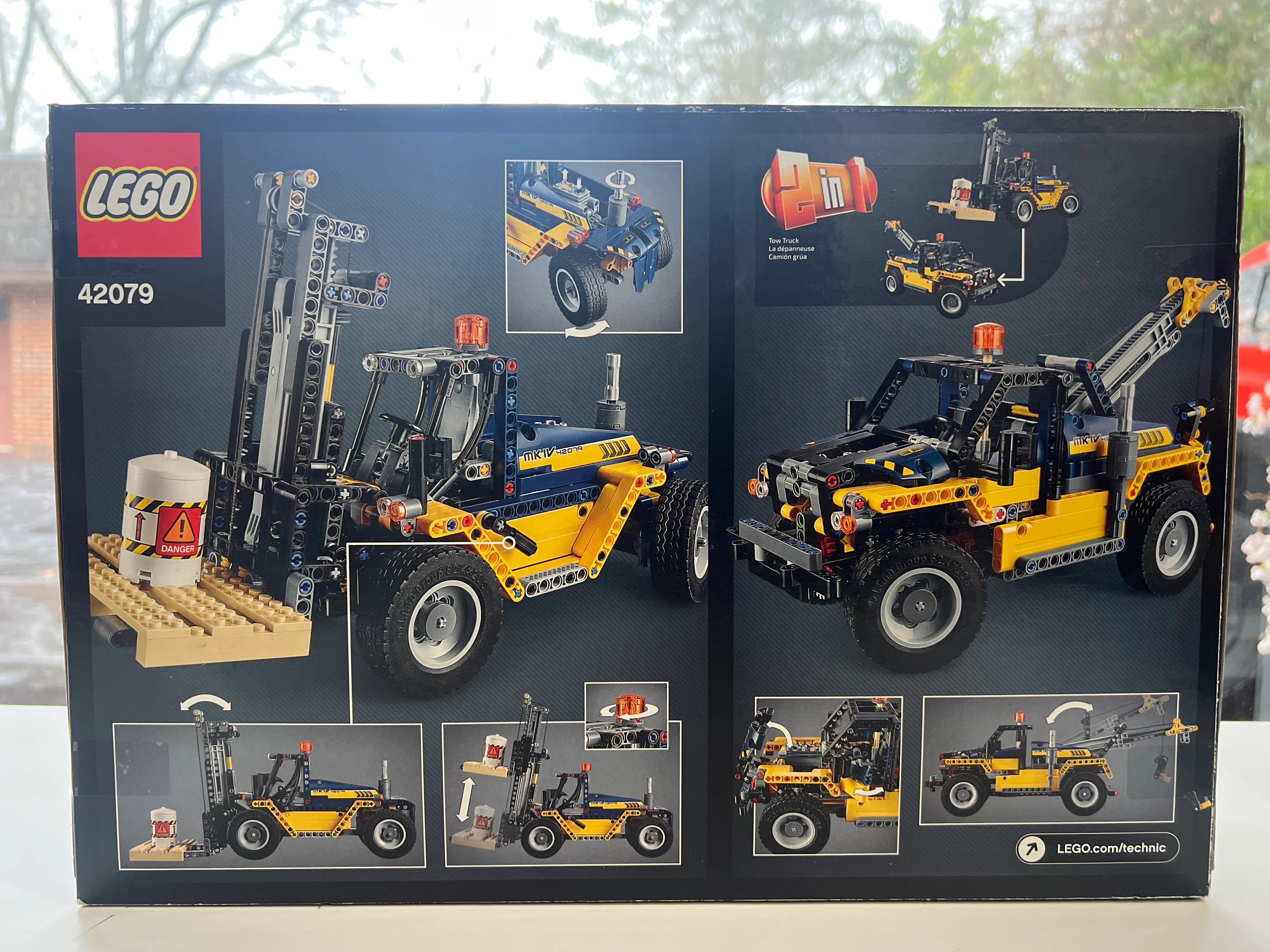 42079 Heavy Duty Forklift - Image 2