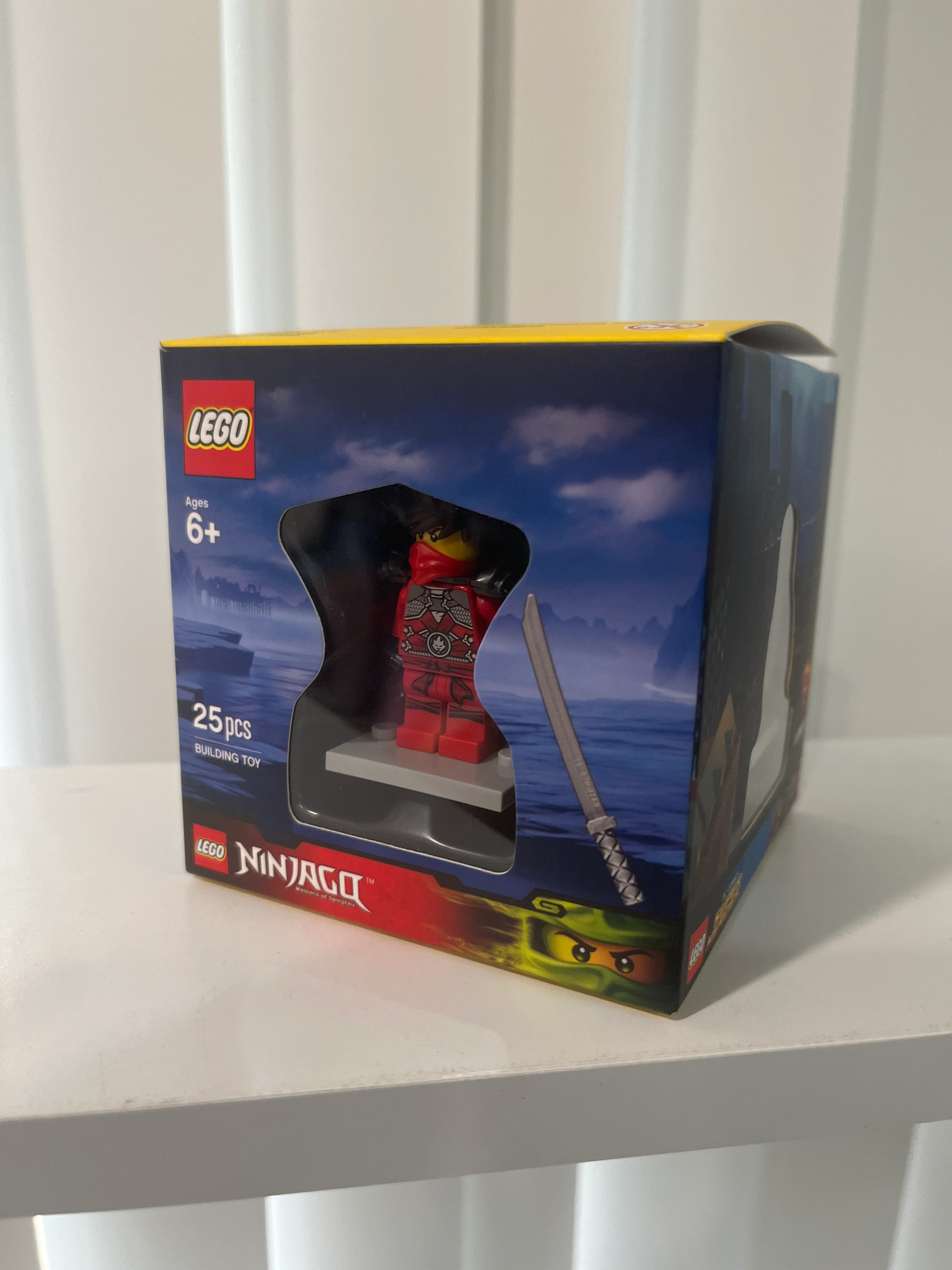 5004077 Minifigure Gift Set {Target Exclusive 2015 Edition}
