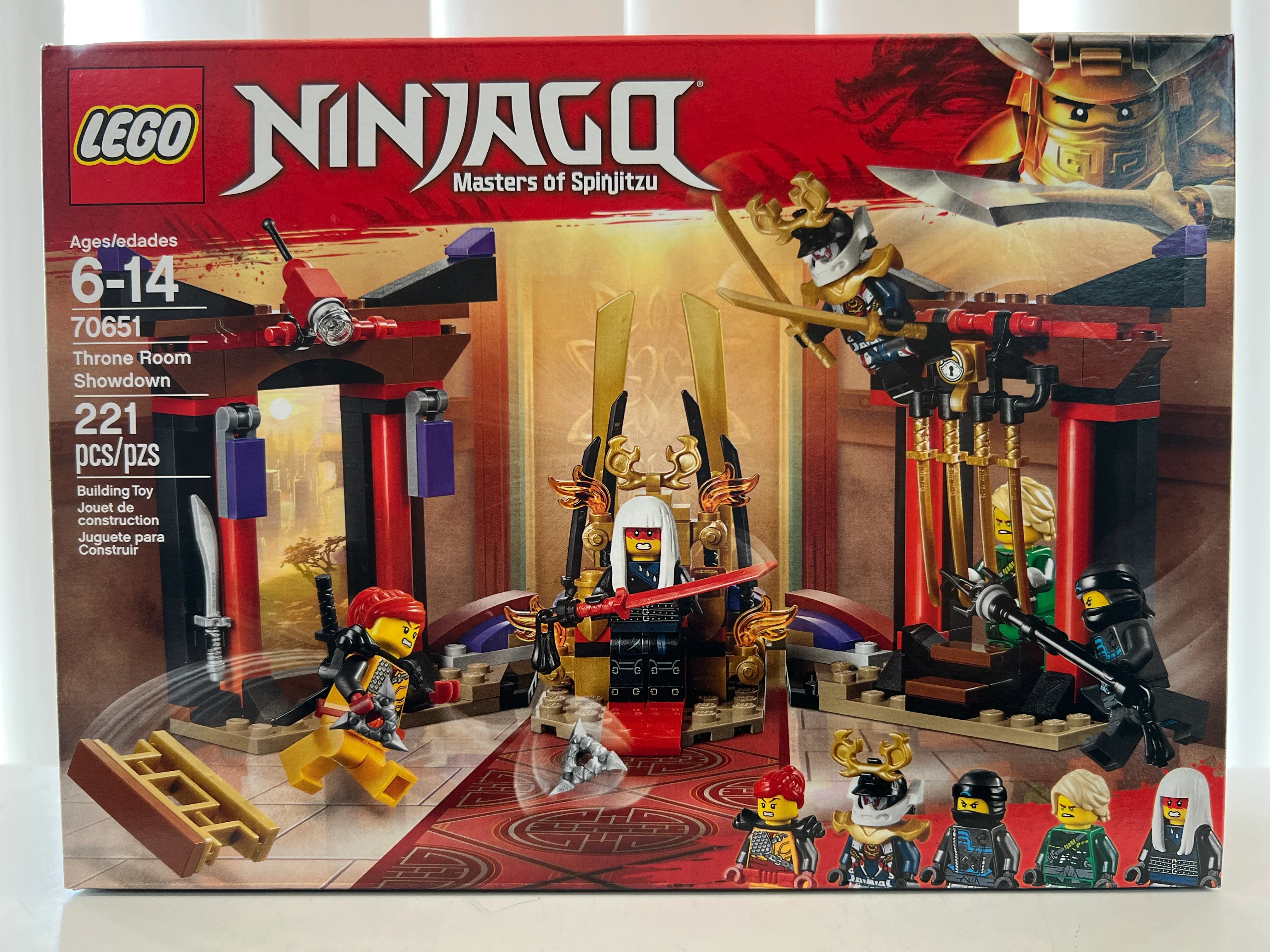 70651 Throne Room Showdown