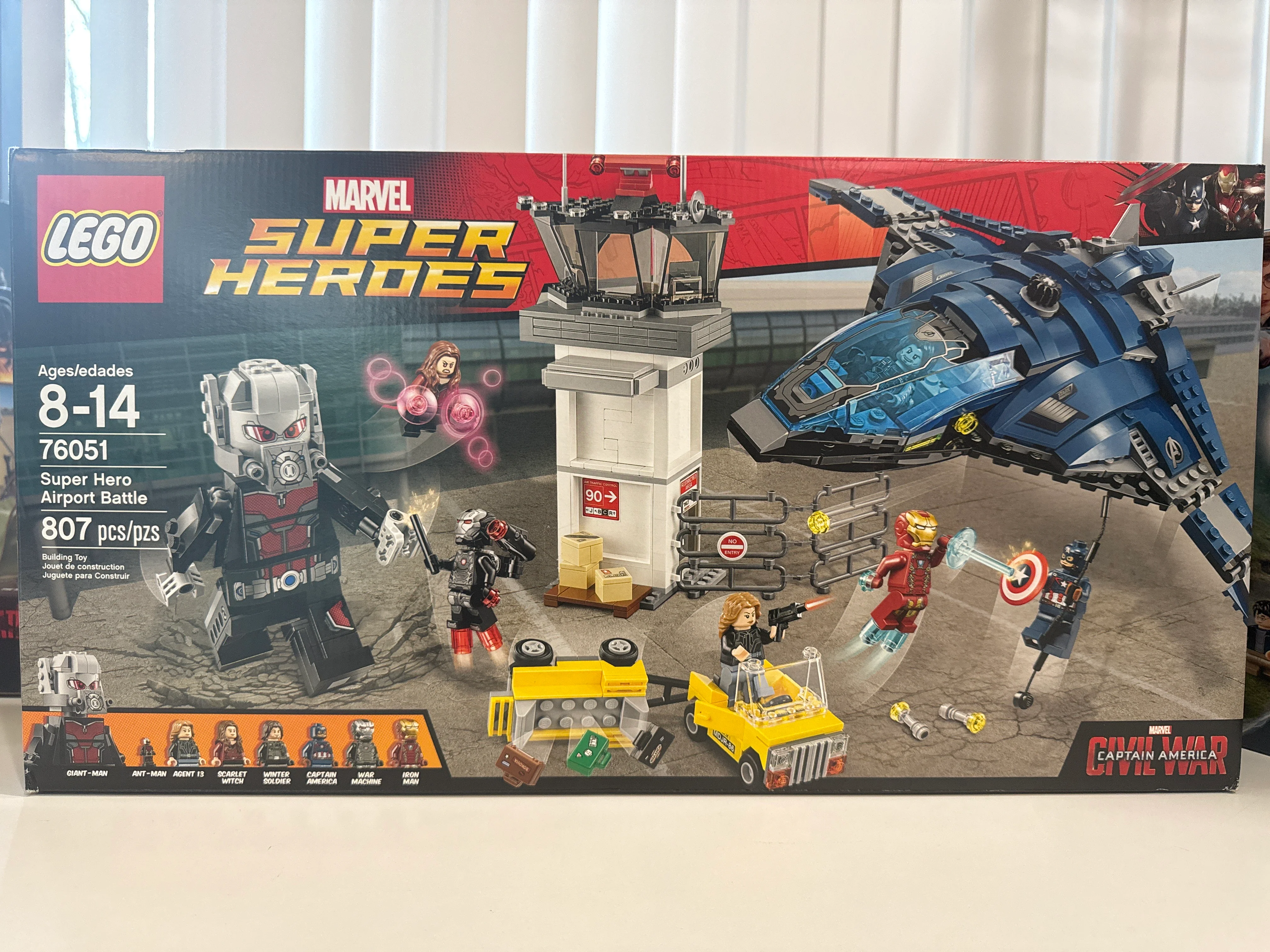 76051 Super Hero Airport Battle